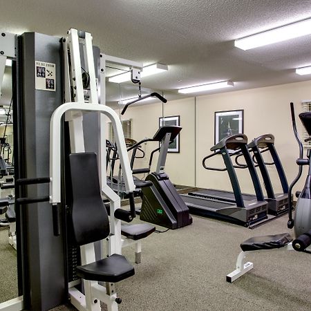 Candlewood Suites Raleigh Crabtree By Ihg Zewnętrze zdjęcie