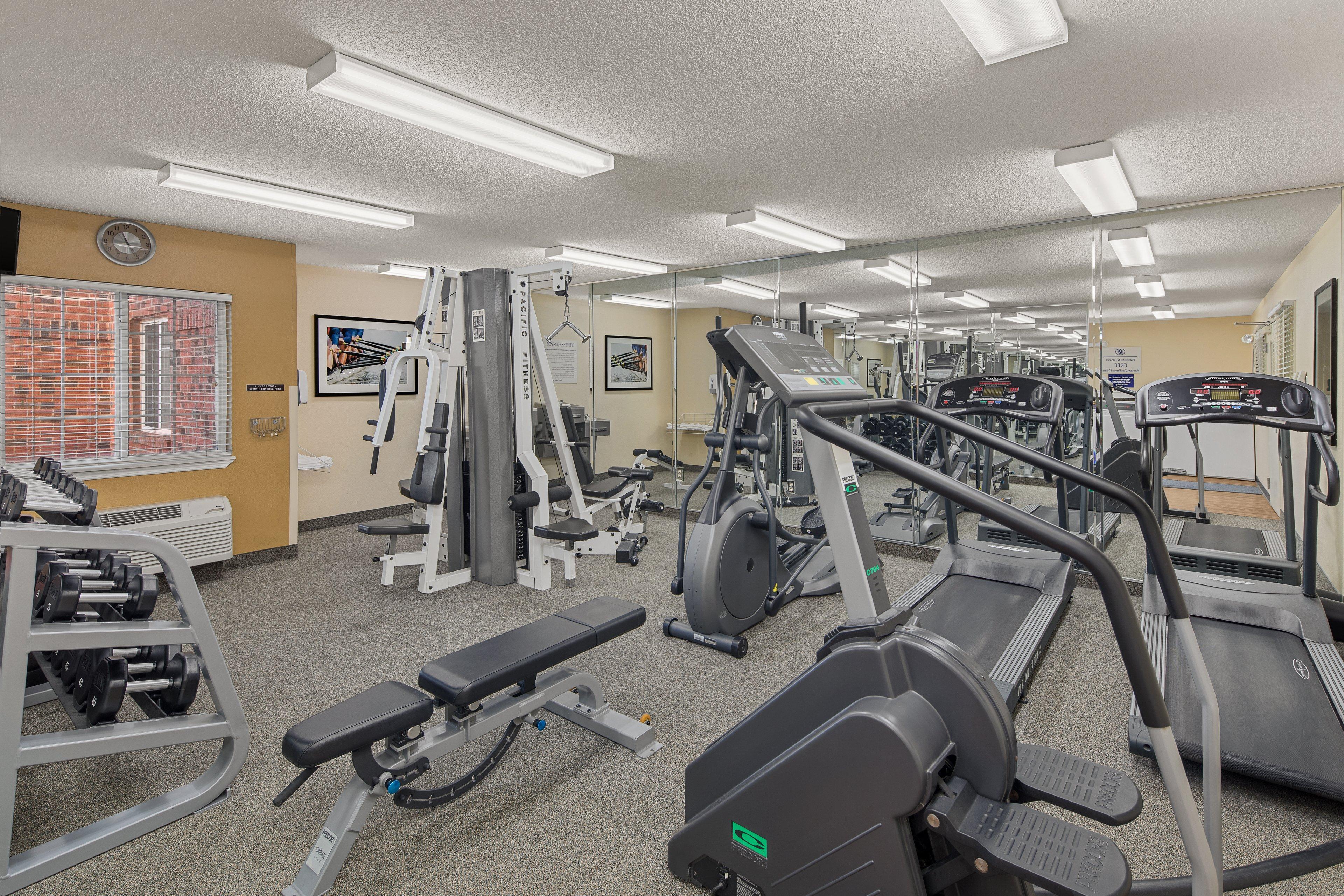 Candlewood Suites Raleigh Crabtree By Ihg Zewnętrze zdjęcie