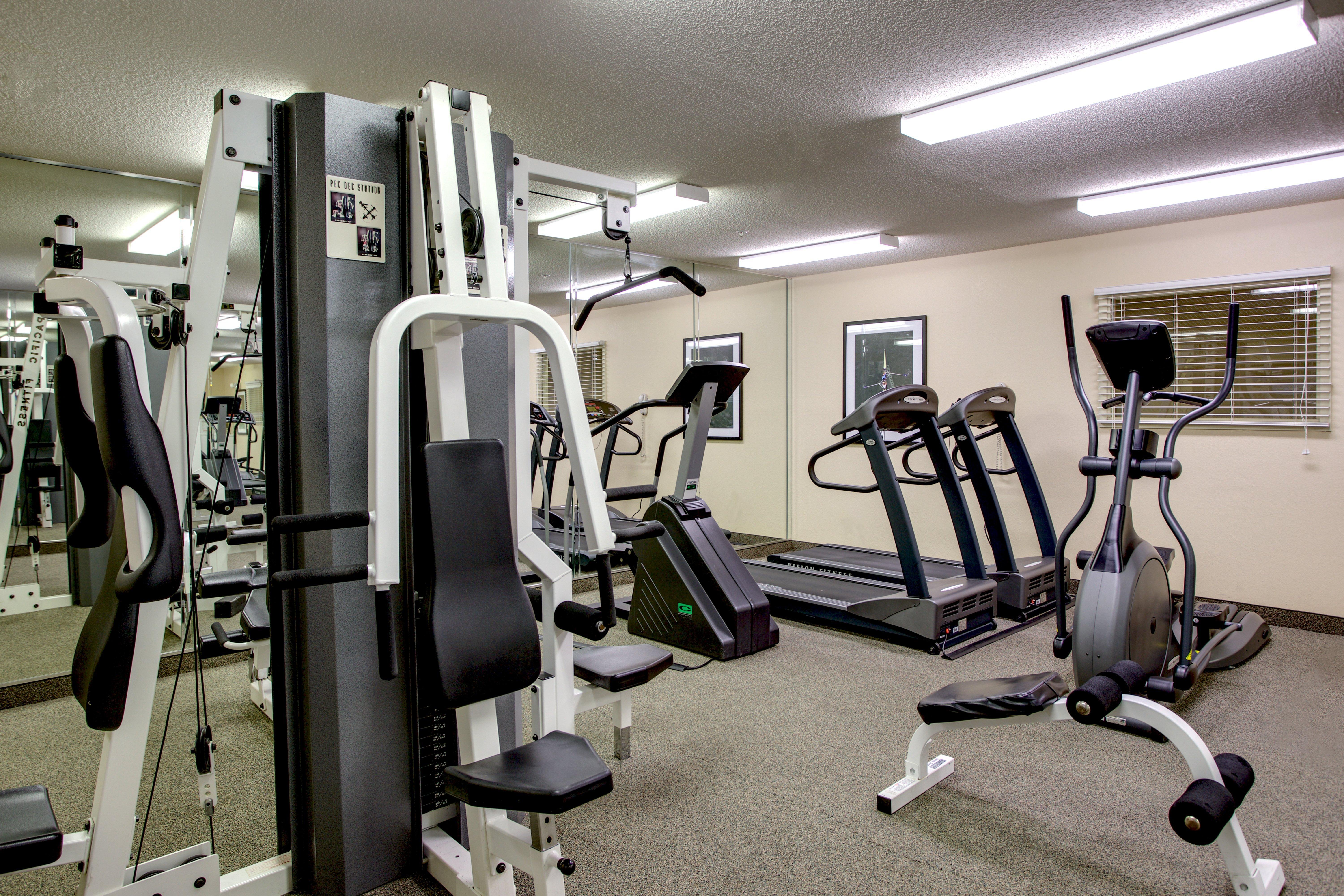 Candlewood Suites Raleigh Crabtree By Ihg Zewnętrze zdjęcie