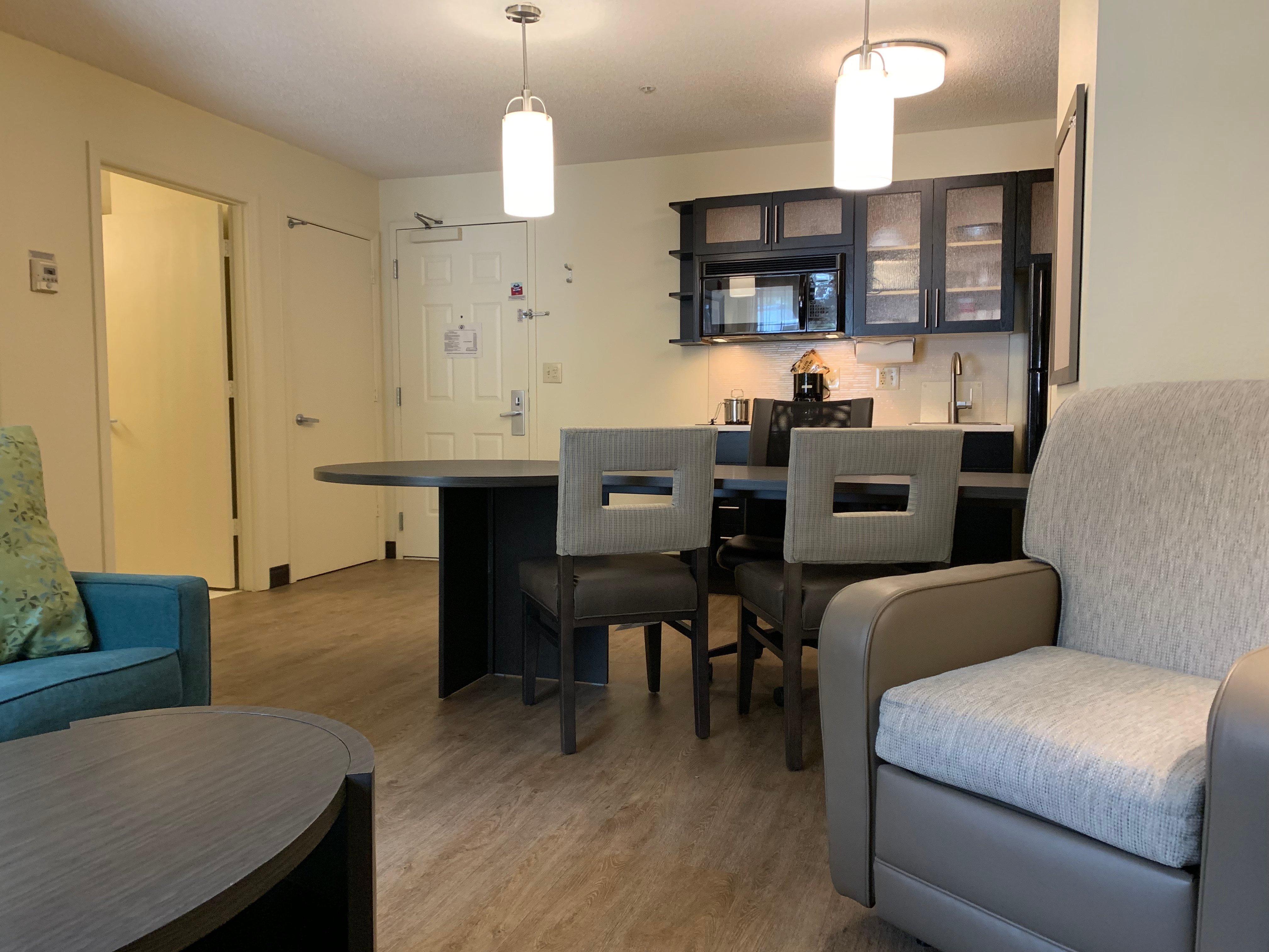 Candlewood Suites Raleigh Crabtree By Ihg Zewnętrze zdjęcie