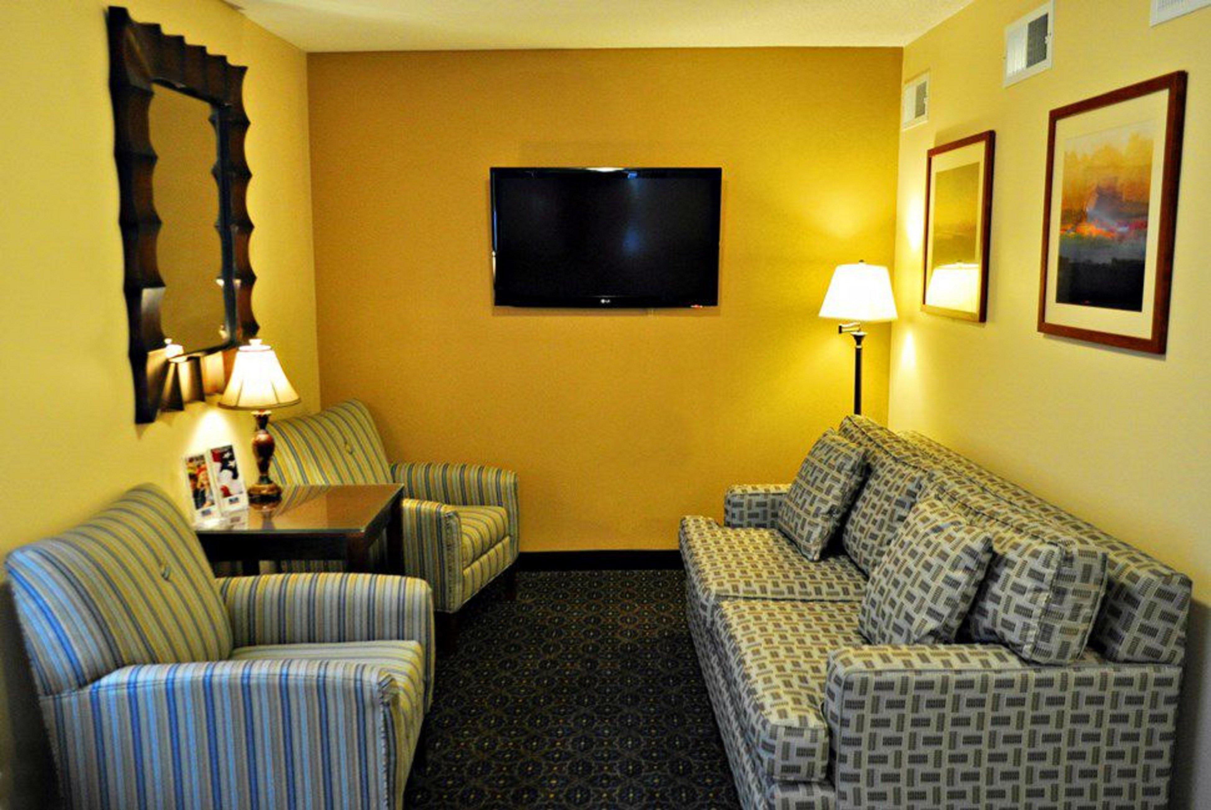 Candlewood Suites Raleigh Crabtree By Ihg Zewnętrze zdjęcie