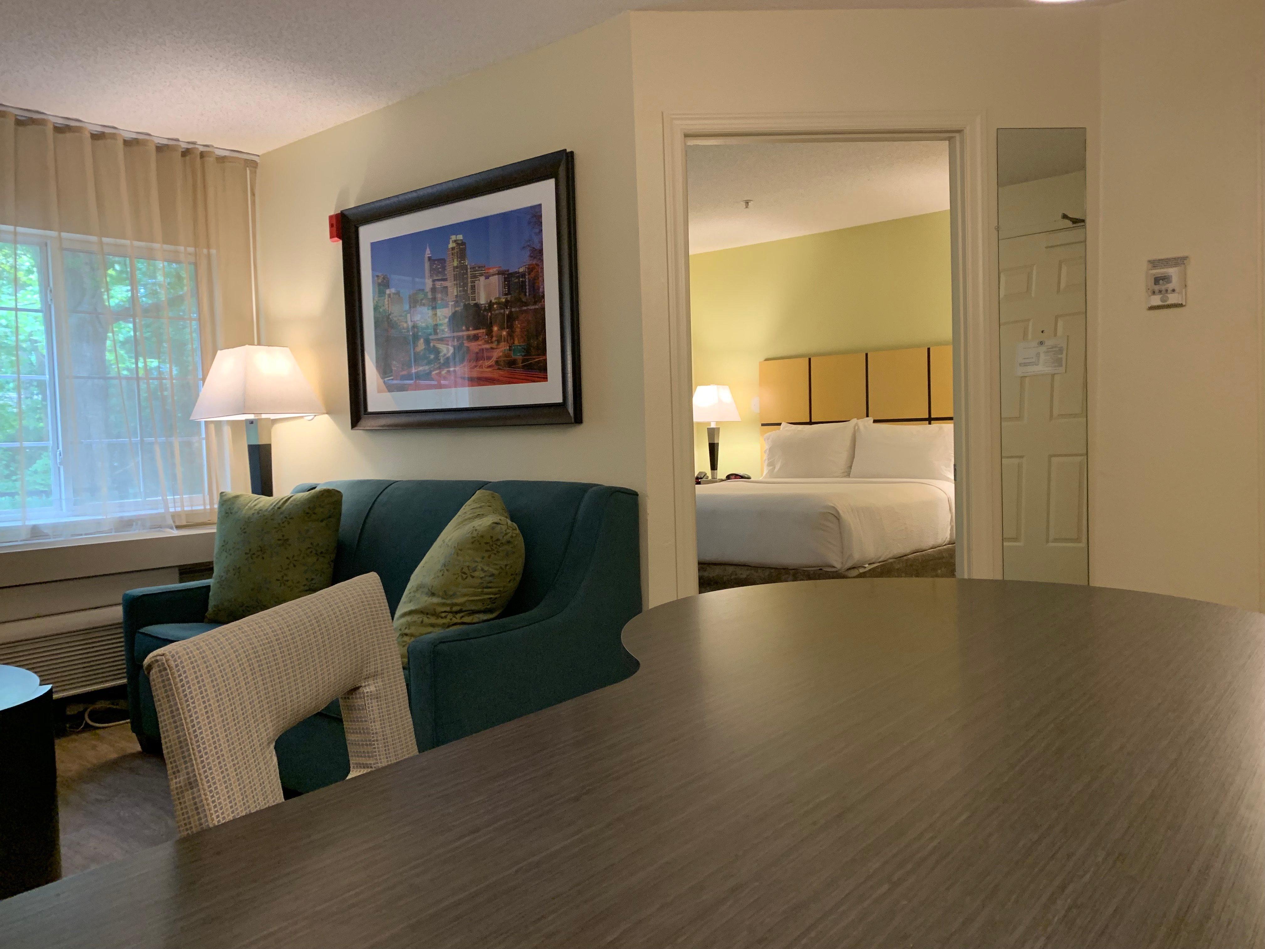 Candlewood Suites Raleigh Crabtree By Ihg Zewnętrze zdjęcie