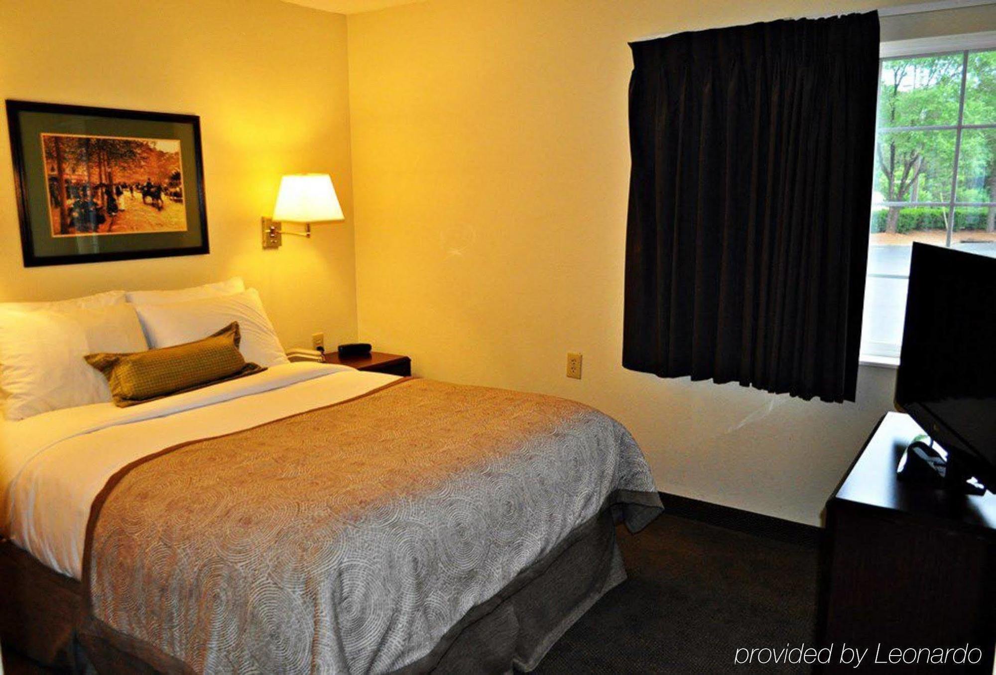 Candlewood Suites Raleigh Crabtree By Ihg Zewnętrze zdjęcie