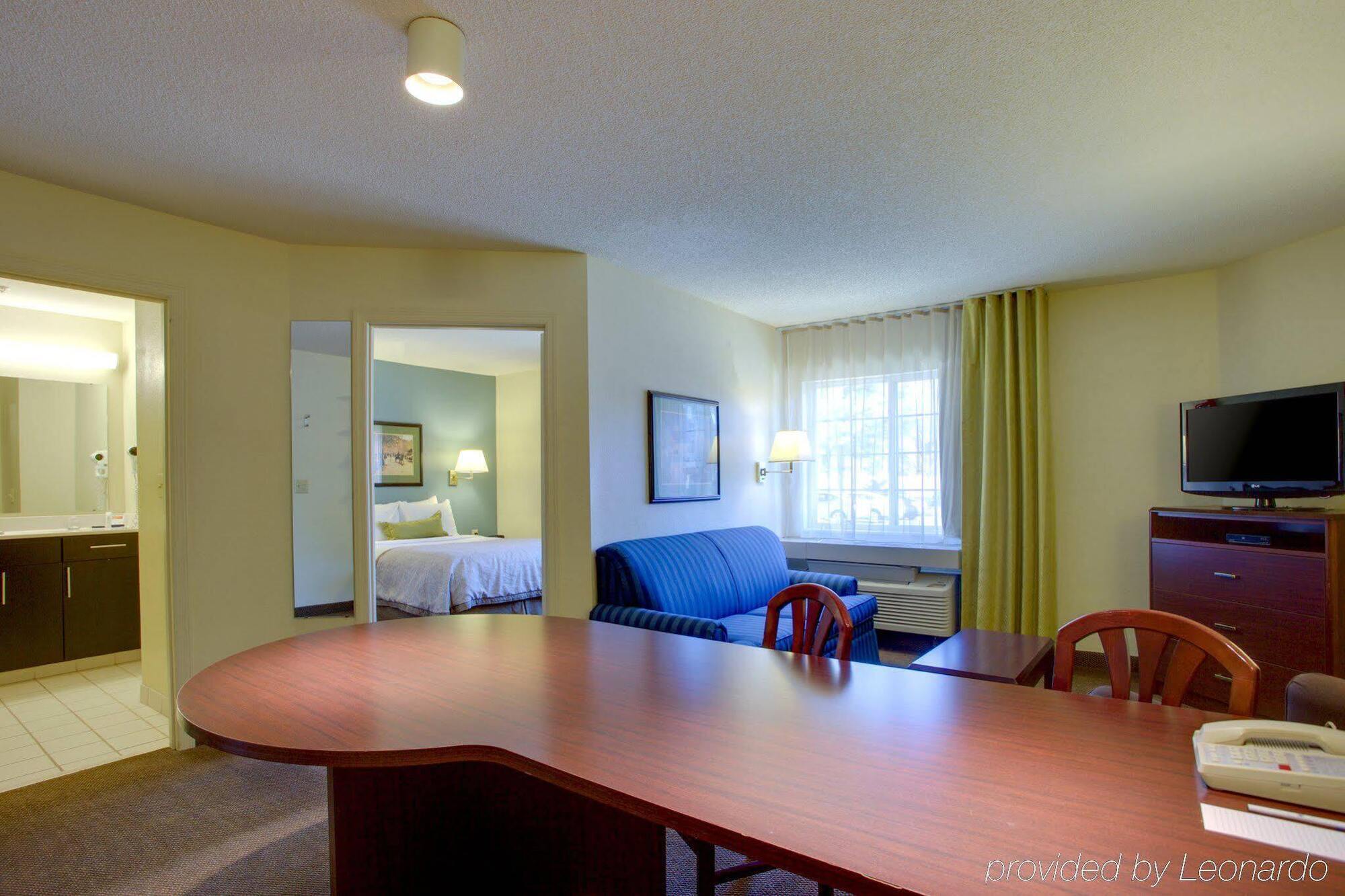 Candlewood Suites Raleigh Crabtree By Ihg Zewnętrze zdjęcie