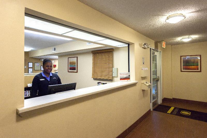 Candlewood Suites Raleigh Crabtree By Ihg Zewnętrze zdjęcie